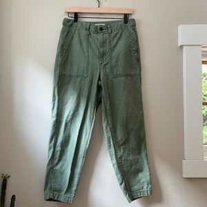 Madewell “Griff” tapered fatigue pants